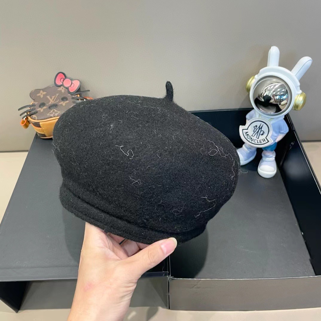 普拉达PRADA 秋冬季2024新款羊毛呢保暖贝雷帽子女韩版网红大头围显脸小画家帽