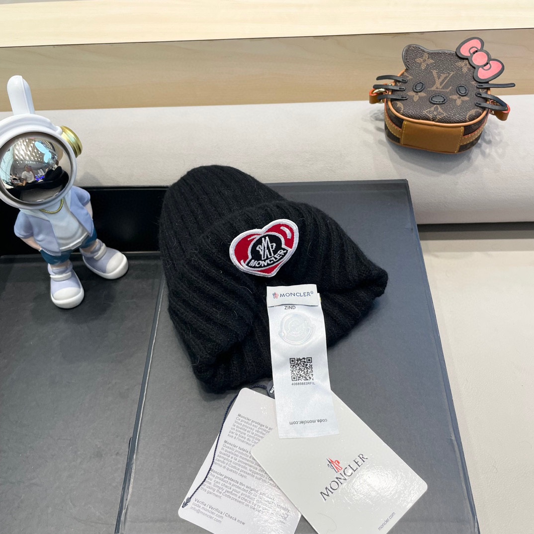 【MONCELER蒙口】2024秋冬新款兔毛毛线帽，设计款男女可戴，出街超好搭配！
