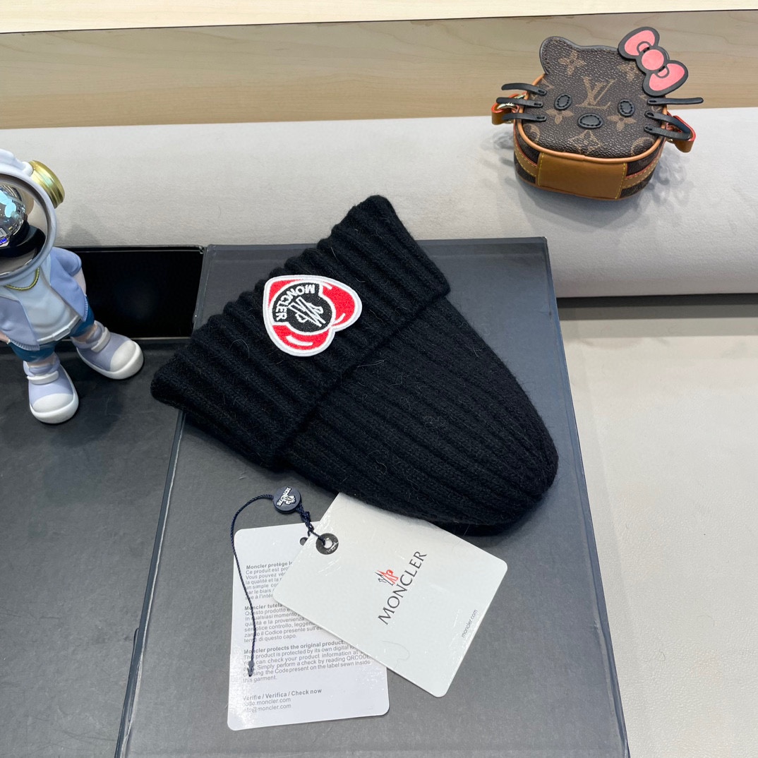 【MONCELER蒙口】2024秋冬新款兔毛毛线帽，设计款男女可戴，出街超好搭配！