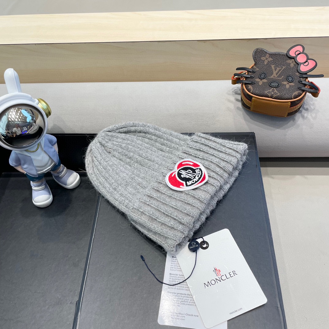 【MONCELER蒙口】2024秋冬新款兔毛毛线帽，设计款男女可戴，出街超好搭配！