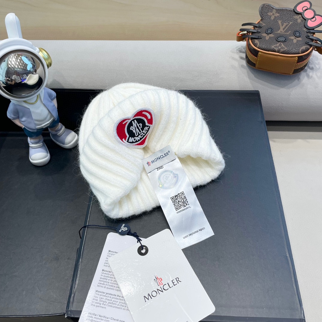 【MONCELER蒙口】2024秋冬新款兔毛毛线帽，设计款男女可戴，出街超好搭配！