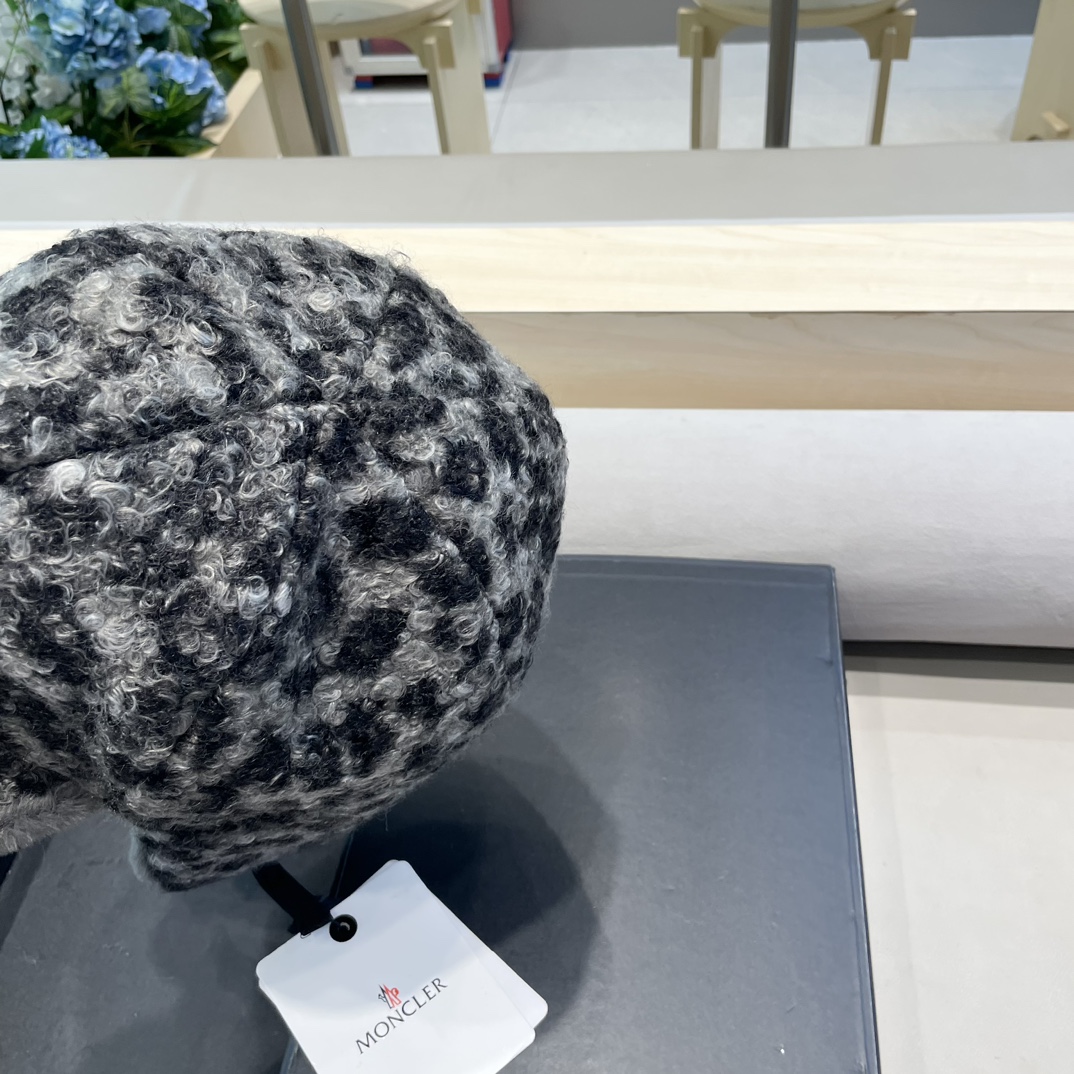  moncler冬季韩豹纹加绒加厚雷锋帽冬天户外保暖护耳帽男女抗寒休闲套头帽
