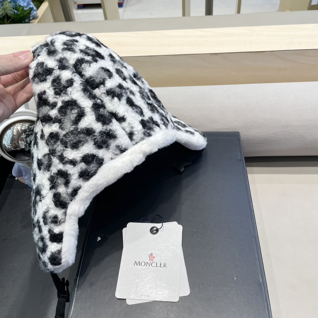  moncler冬季韩豹纹加绒加厚雷锋帽冬天户外保暖护耳帽男女抗寒休闲套头帽