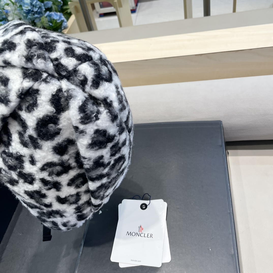  moncler冬季韩豹纹加绒加厚雷锋帽冬天户外保暖护耳帽男女抗寒休闲套头帽