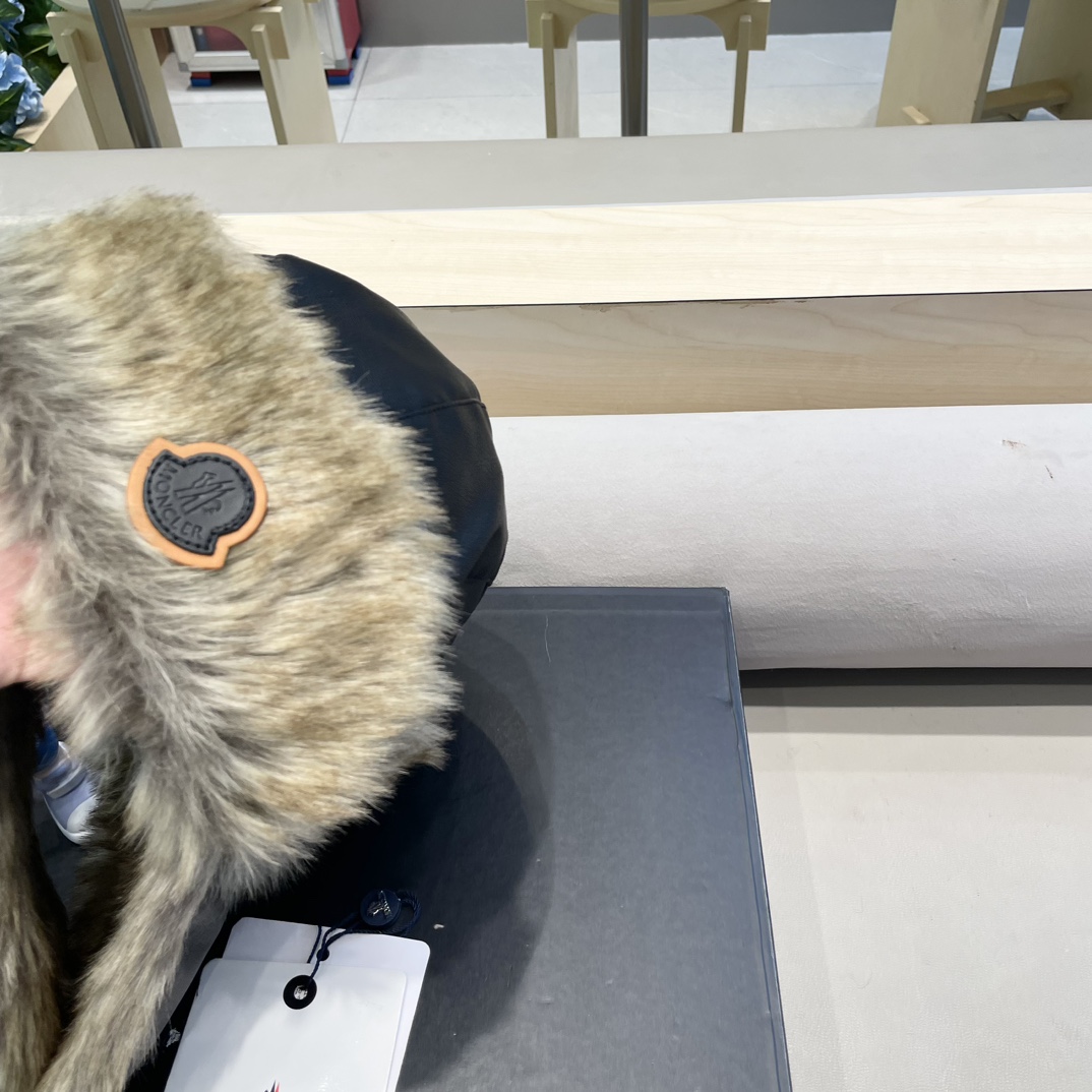  moncler吉普冬季加厚保暖帽子骑行加绒护耳雷锋帽东北户外顶风棉帽