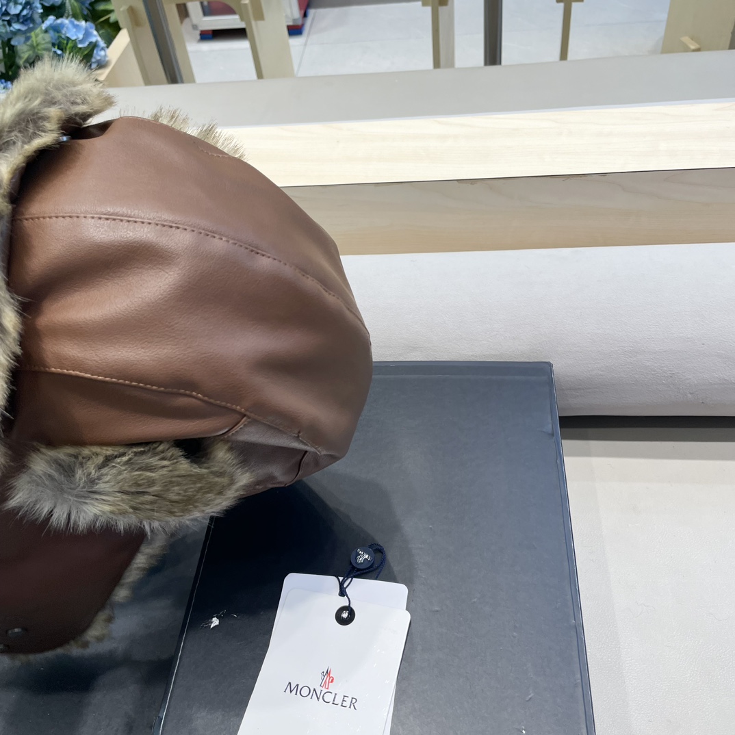  moncler吉普冬季加厚保暖帽子骑行加绒护耳雷锋帽东北户外顶风棉帽