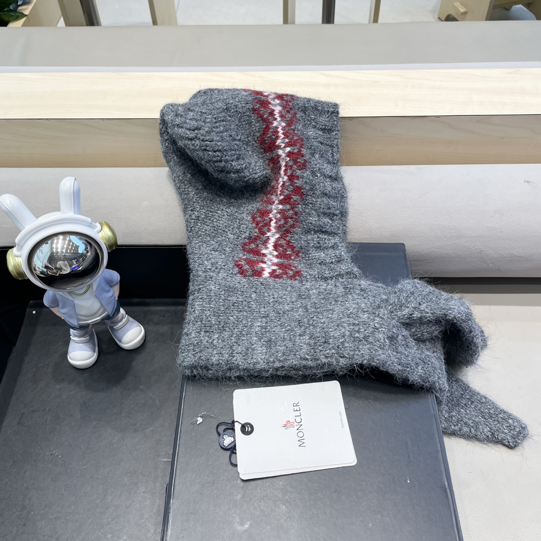  moncler可爱小熊帽子女秋冬护脖围巾一体针织帽户外保暖巴拉克法帽大头围
