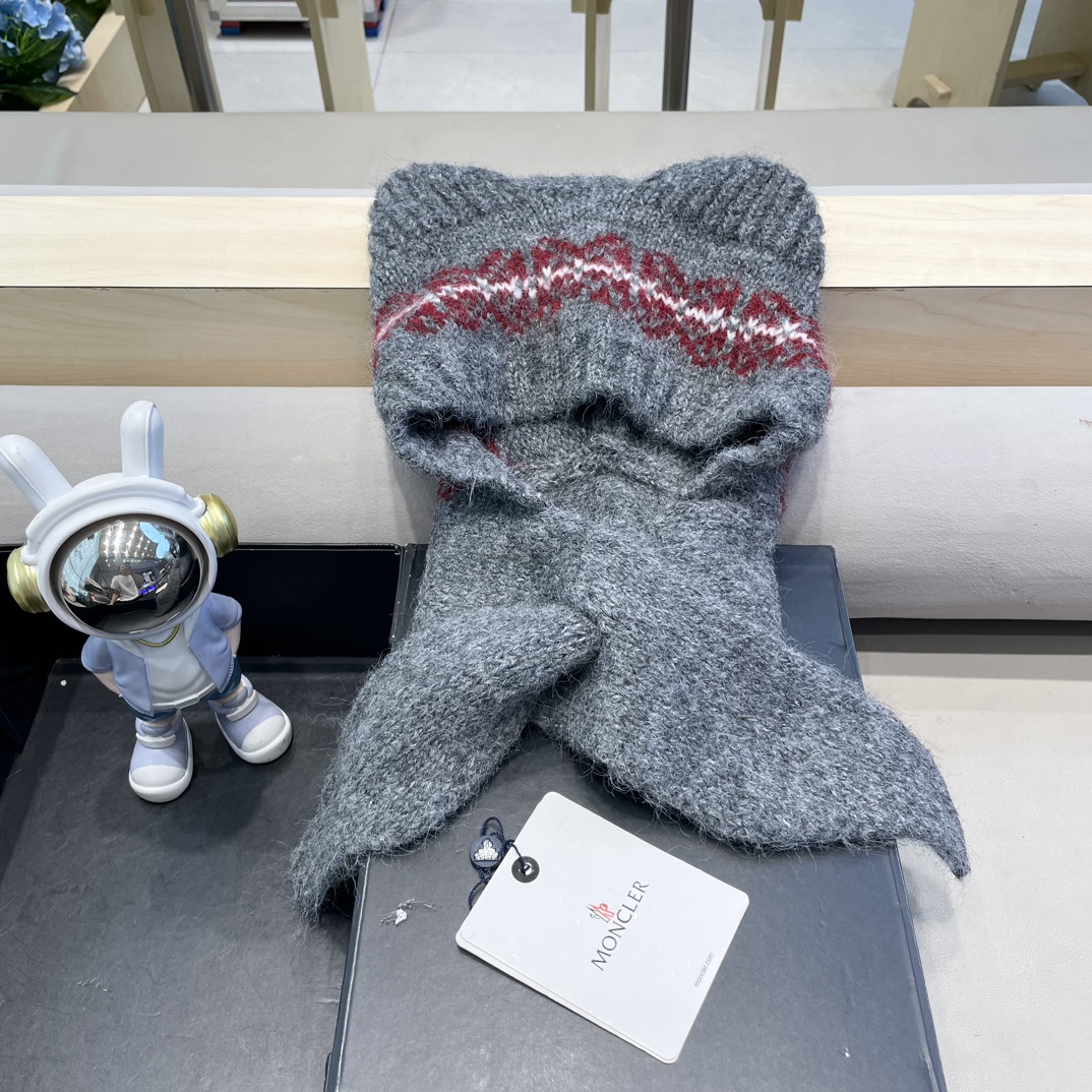  moncler可爱小熊帽子女秋冬护脖围巾一体针织帽户外保暖巴拉克法帽大头围