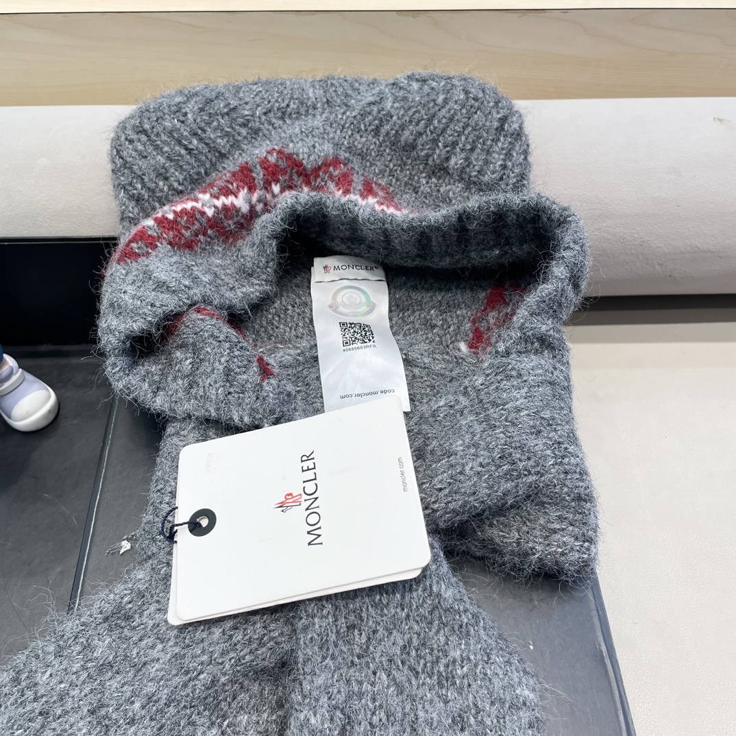  moncler可爱小熊帽子女秋冬护脖围巾一体针织帽户外保暖巴拉克法帽大头围