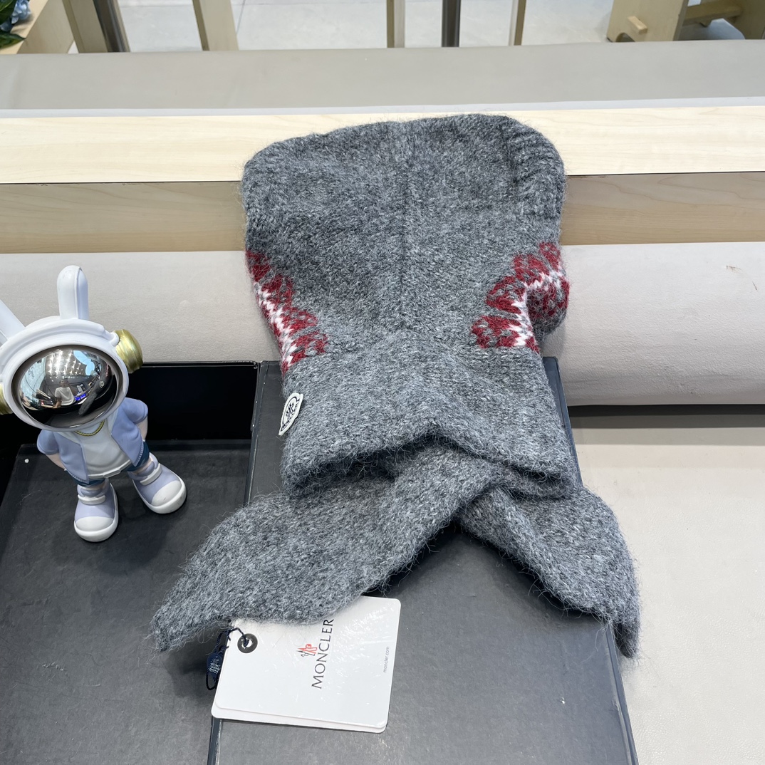  moncler可爱小熊帽子女秋冬护脖围巾一体针织帽户外保暖巴拉克法帽大头围