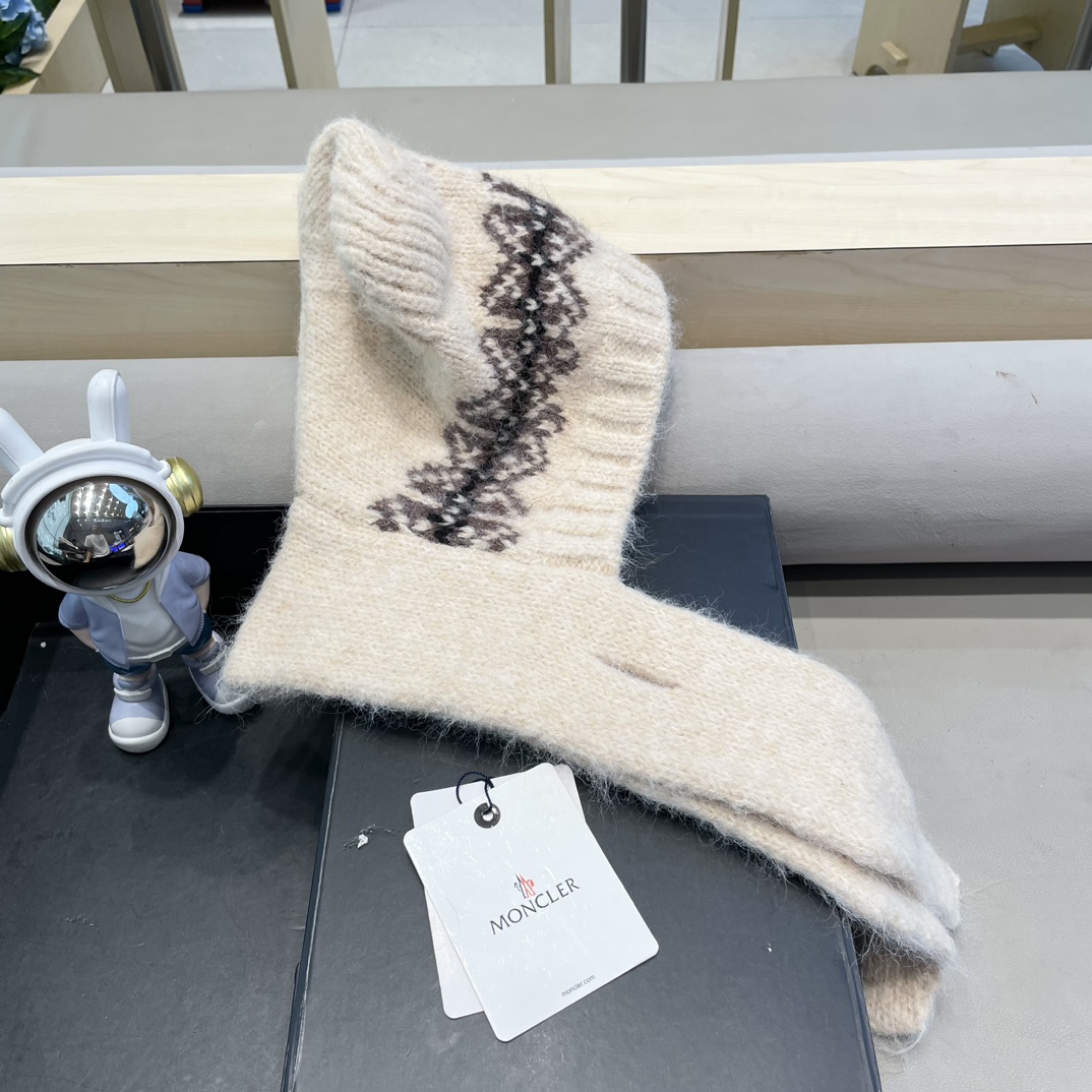  moncler可爱小熊帽子女秋冬护脖围巾一体针织帽户外保暖巴拉克法帽大头围