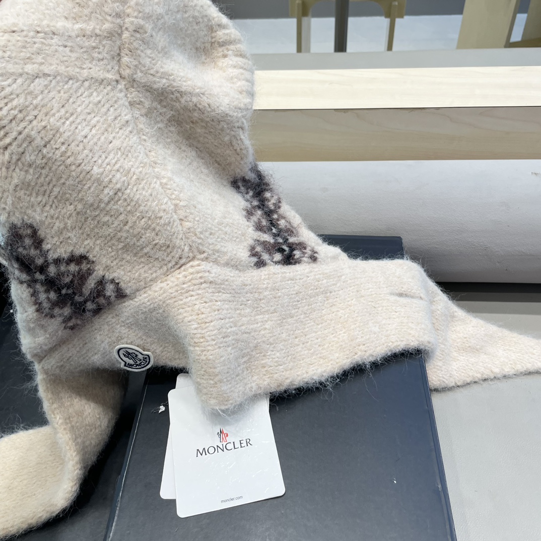  moncler可爱小熊帽子女秋冬护脖围巾一体针织帽户外保暖巴拉克法帽大头围