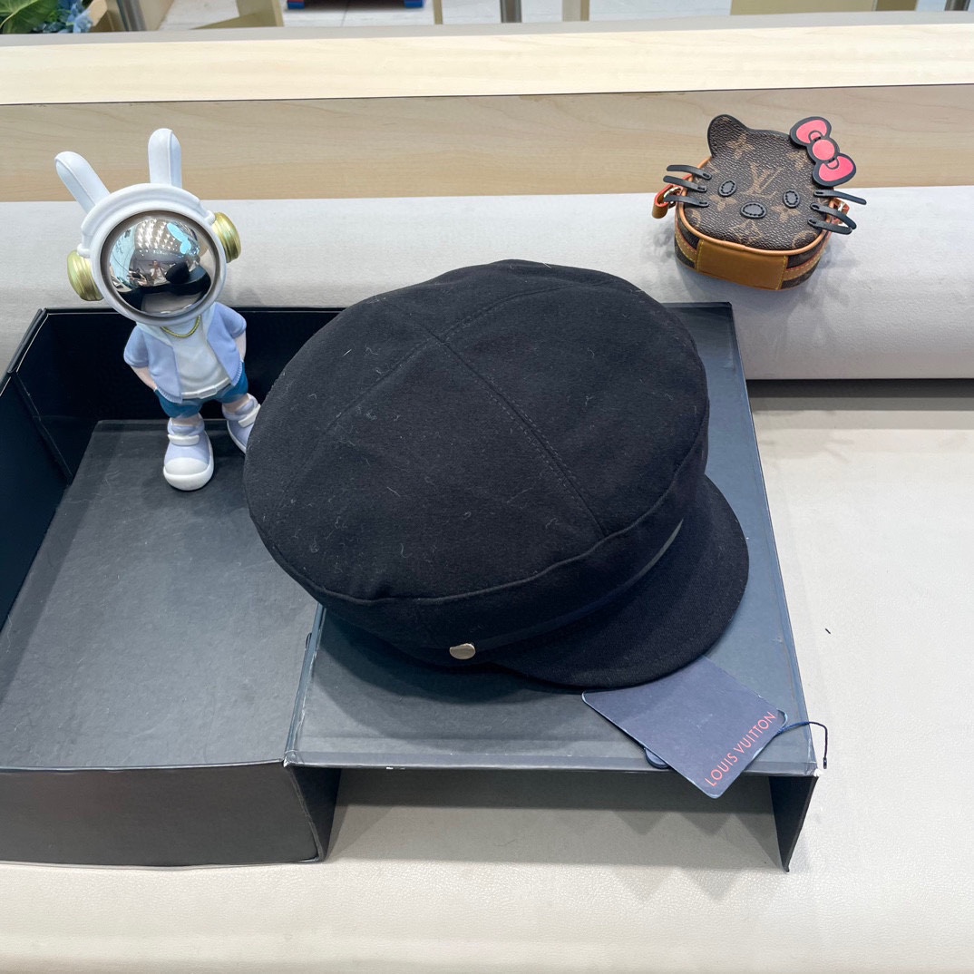  路易威登黑色贝雷帽女秋冬新款日系大头围蓓蕾帽显脸小八角画家帽子春