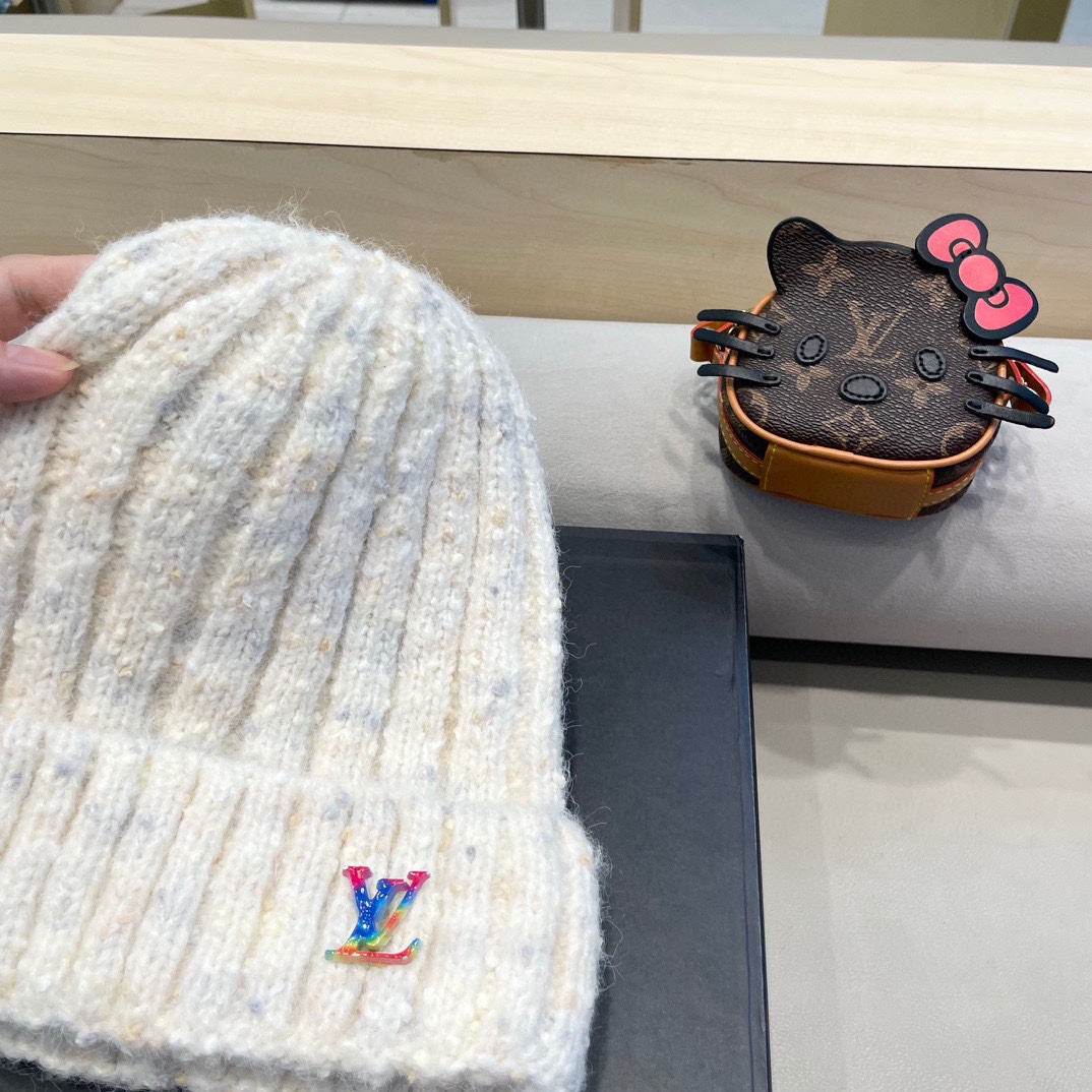 路易威登lv日系彩色毛线帽女秋冬2024新款保暖帽子百搭护耳保暖显脸小针织帽