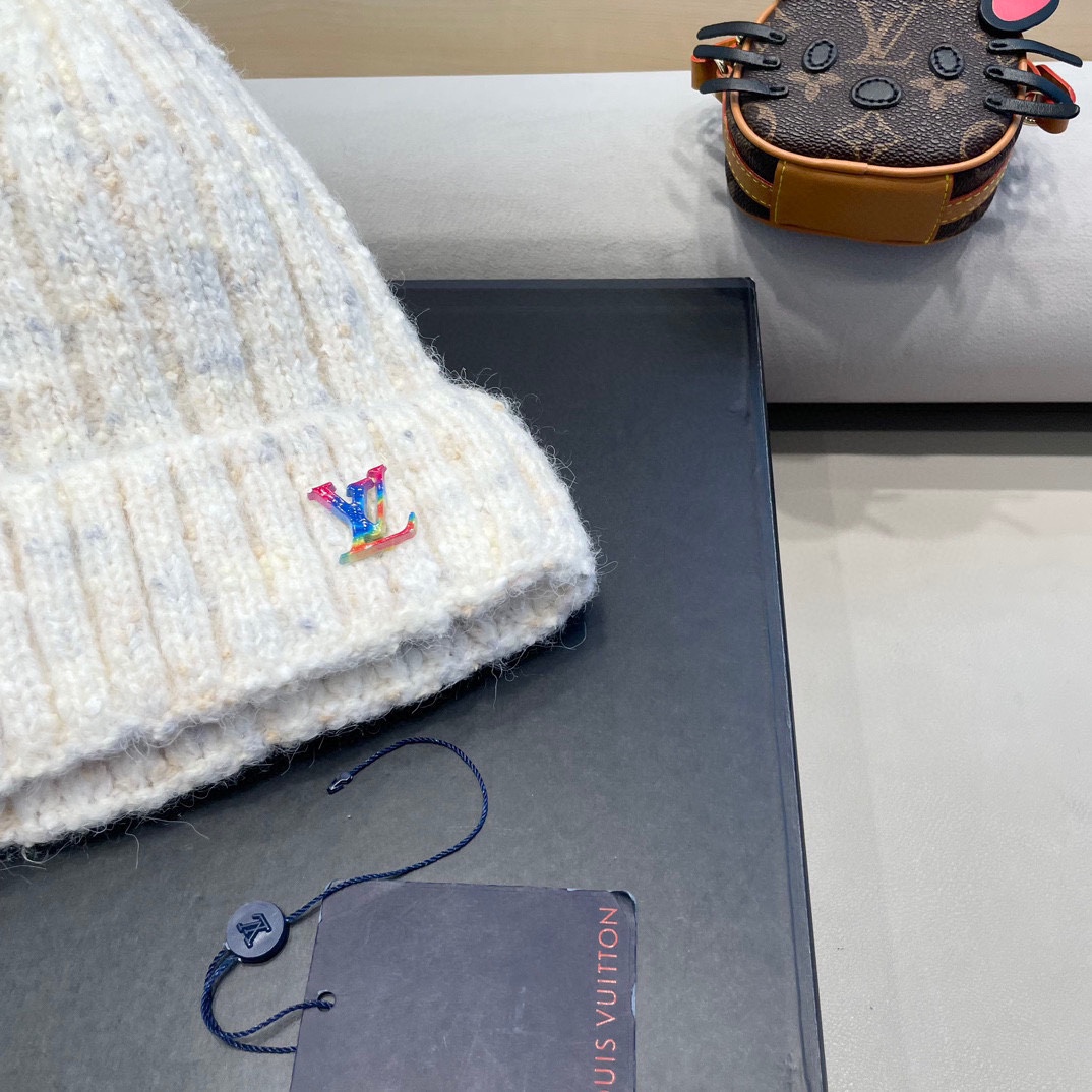  路易威登lv日系彩色毛线帽女秋冬2024新款保暖帽子百搭护耳保暖显脸小针织帽