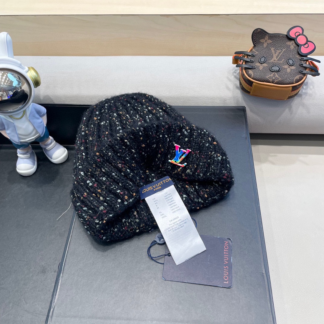  路易威登lv日系彩色毛线帽女秋冬2024新款保暖帽子百搭护耳保暖显脸小针织帽