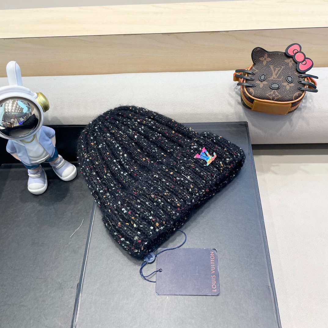  路易威登lv日系彩色毛线帽女秋冬2024新款保暖帽子百搭护耳保暖显脸小针织帽