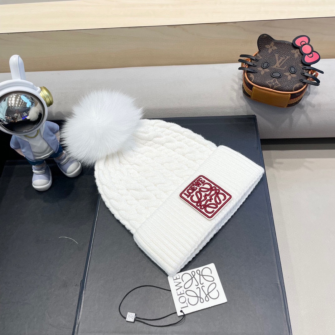 【LOEWE罗意威】2024早秋简约针织毛线帽，毛绒材质，非常百搭