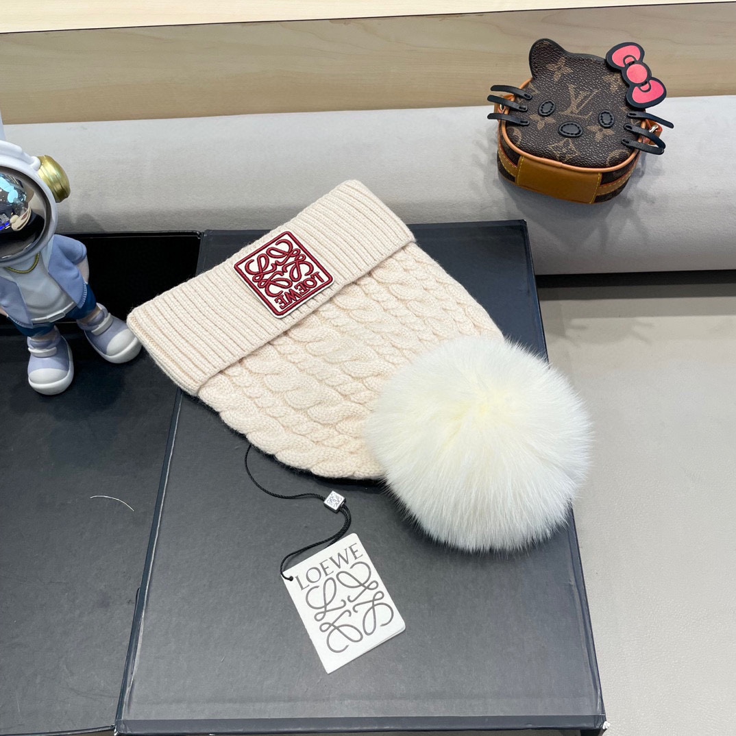 【LOEWE罗意威】2024早秋简约针织毛线帽，毛绒材质，非常百搭