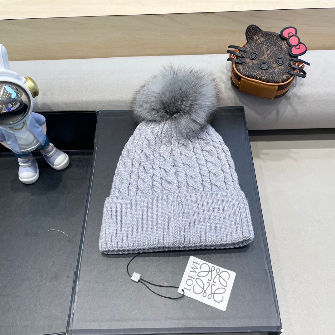 【LOEWE罗意威】2024早秋简约针织毛线帽，毛绒材质，非常百搭