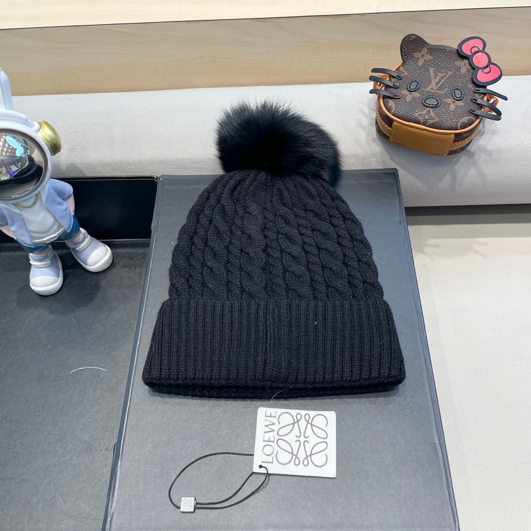 【LOEWE罗意威】2024早秋简约针织毛线帽，毛绒材质，非常百搭