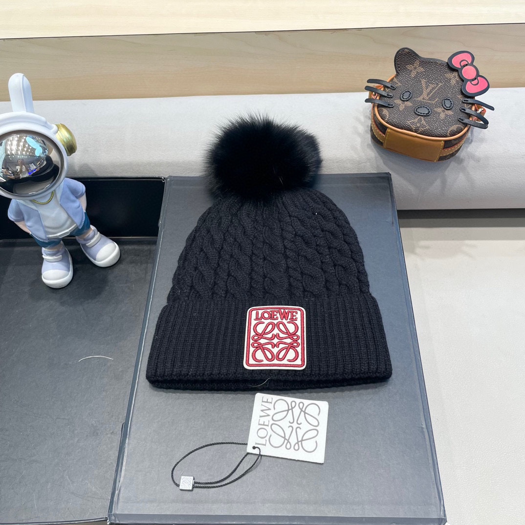 【LOEWE罗意威】2024早秋简约针织毛线帽，毛绒材质，非常百搭