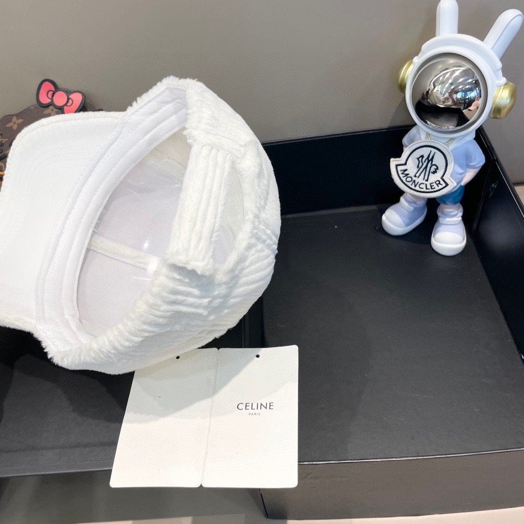  Celine赛琳新款韩版ins毛绒竖条纹鸭舌帽子女冬季保暖防寒百搭弯檐棒球帽男