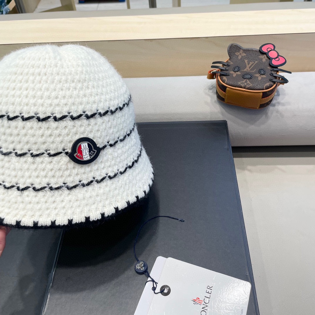   👒蒙‌口Moncler👒法式针织帽女春秋季新款时尚遮阳盆帽条纹防晒帽子水桶编织渔夫帽