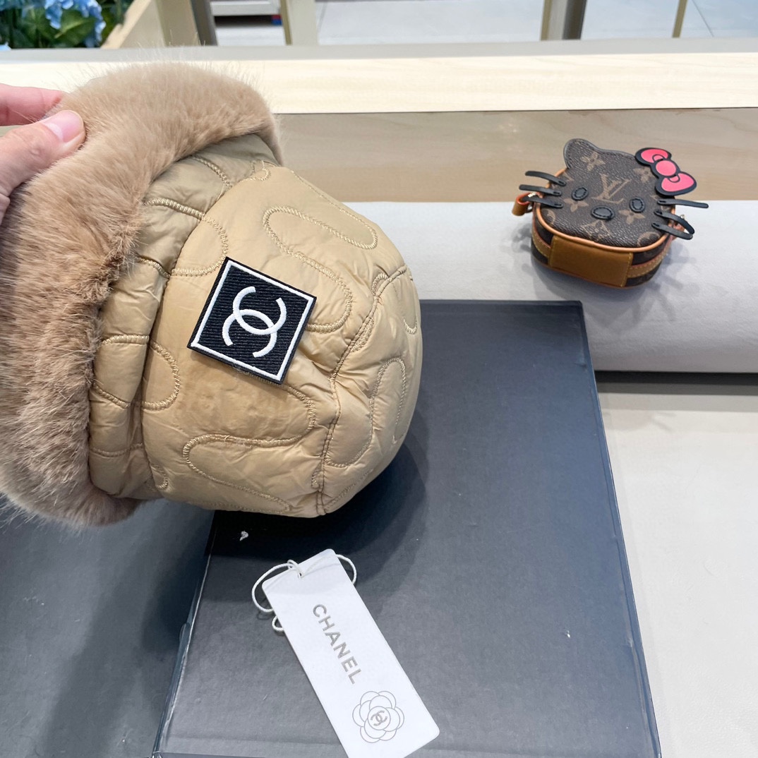Chanel 2024新款秋冬季女东北棉帽防风保暖护耳防寒加厚冬天毛绒渔夫帽子