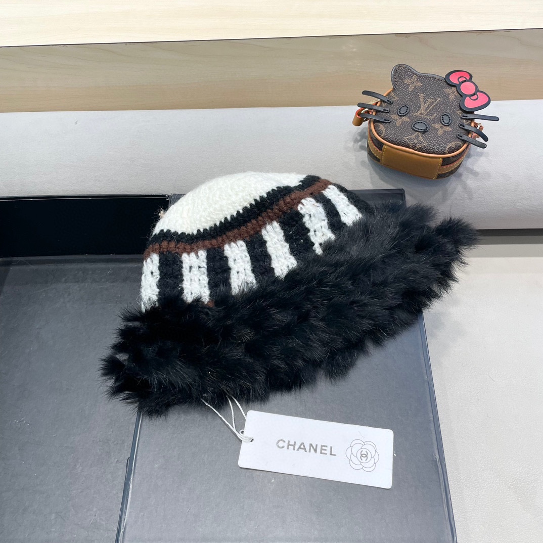   Chanel 兔毛边帽子女新款毛绒绒线帽秋冬保暖韩版百搭可爱休闲渔夫帽盆帽
