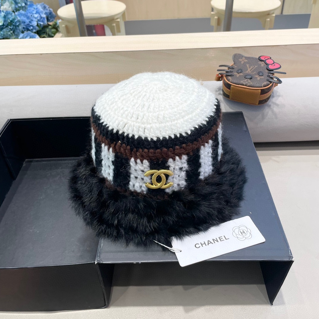   Chanel 兔毛边帽子女新款毛绒绒线帽秋冬保暖韩版百搭可爱休闲渔夫帽盆帽