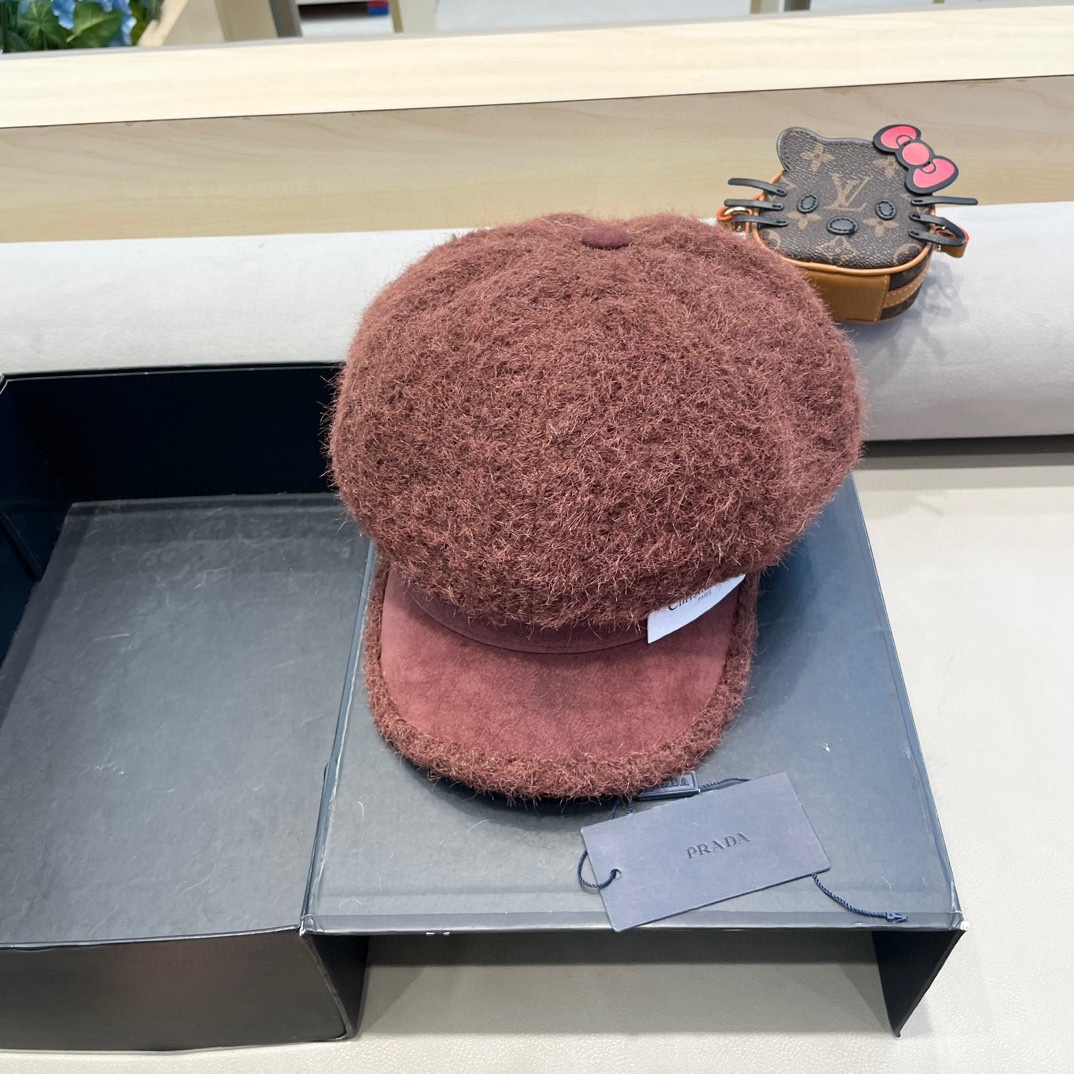  Dior迪奥新款韩版2024年秋冬休闲鸭舌帽   时尚字母拼接女士贝雷帽子