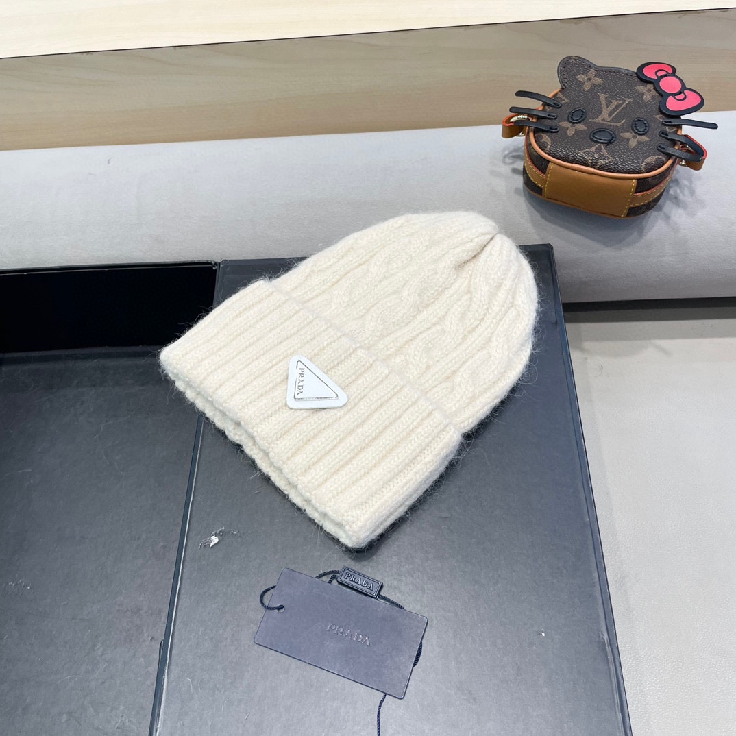  普拉达Prada秋冬韩版百搭兔毛针织帽保暖小头围麻花日系休闲纯色复古毛线帽潮