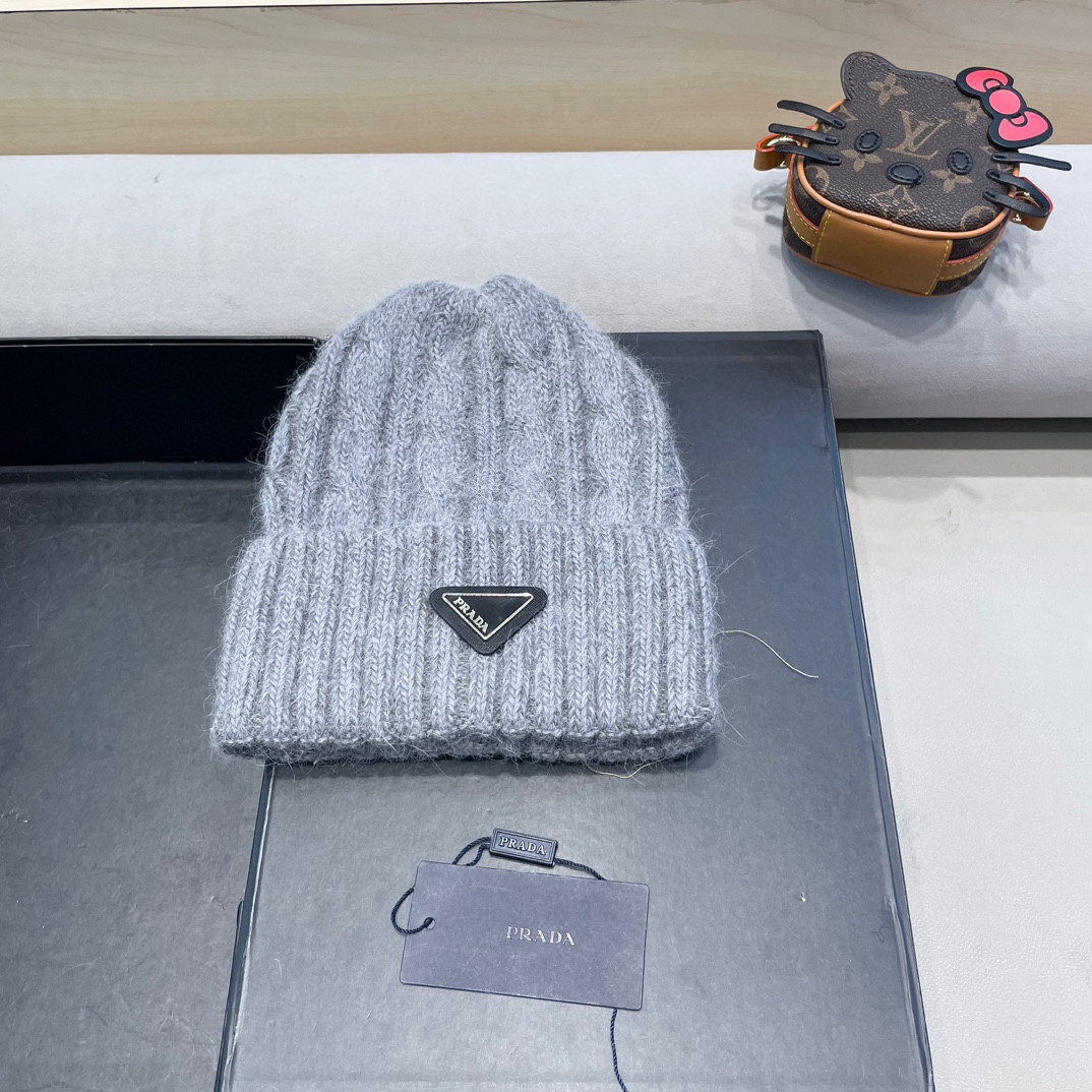  普拉达Prada秋冬韩版百搭兔毛针织帽保暖小头围麻花日系休闲纯色复古毛线帽潮