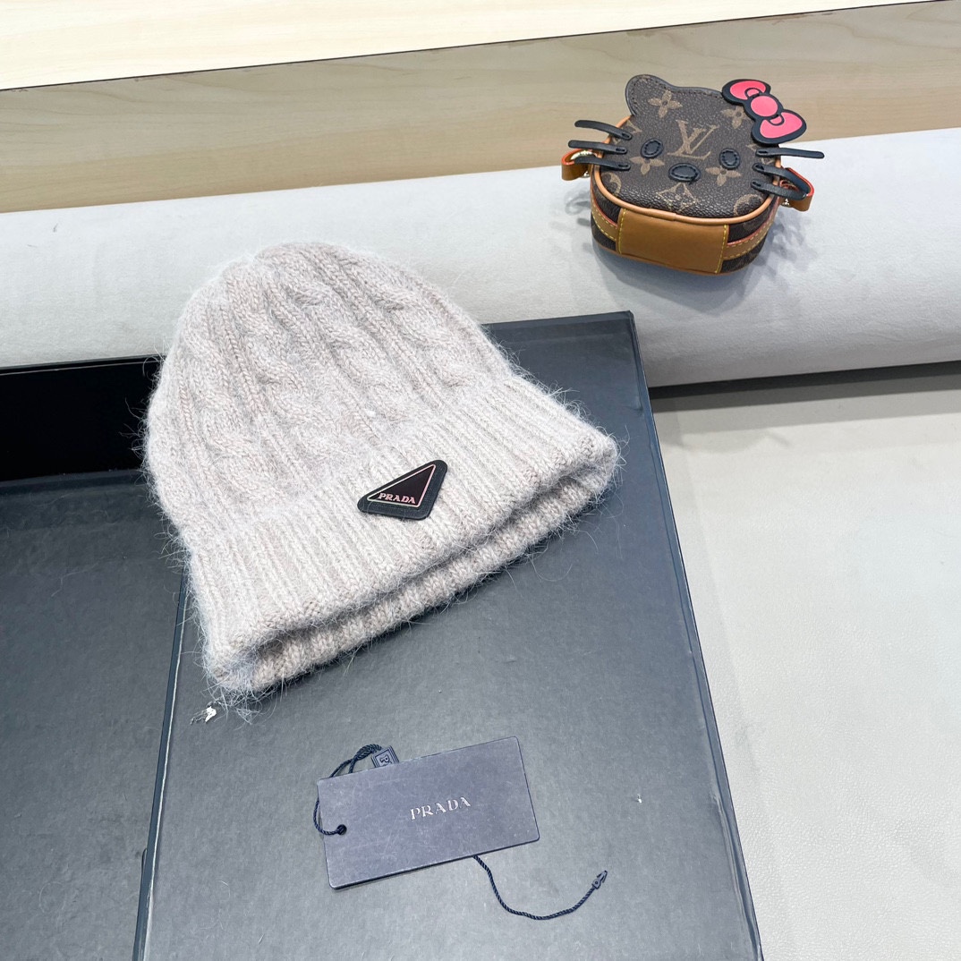  普拉达Prada秋冬韩版百搭兔毛针织帽保暖小头围麻花日系休闲纯色复古毛线帽潮