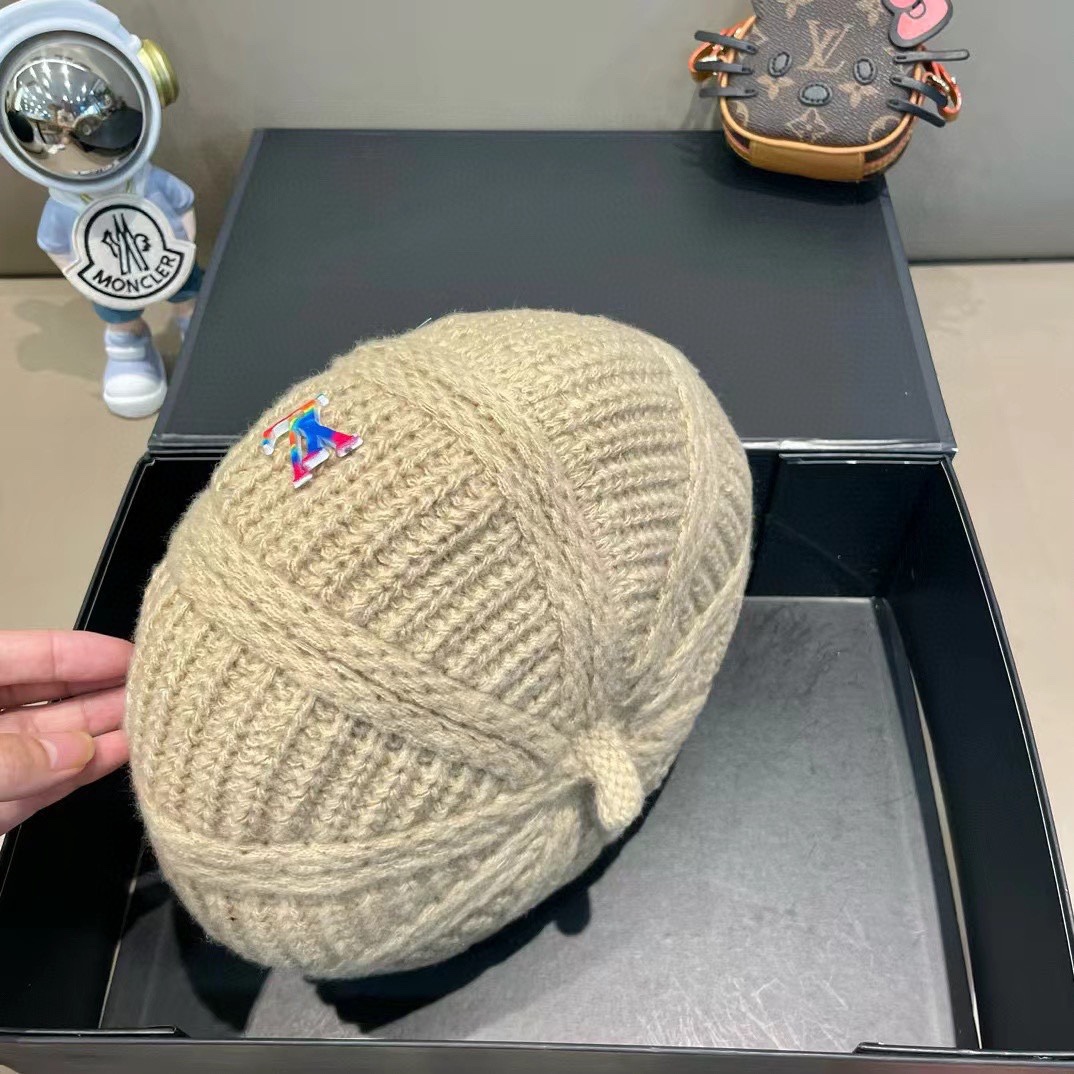 LV路易威登针织贝雷帽，帽型超百搭，头围57cm左右