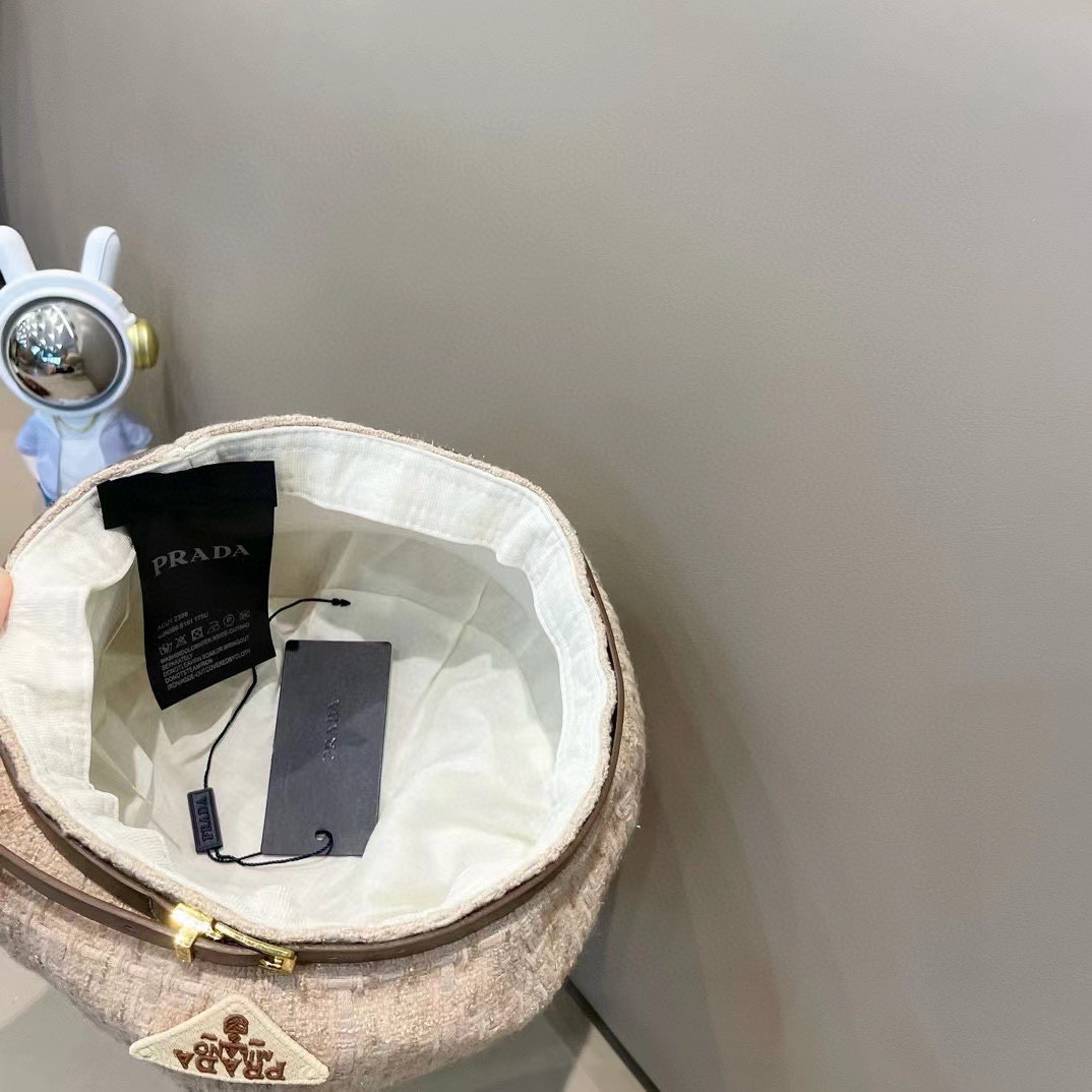  PRADA普拉达贝雷帽女秋冬圆脸显脸小蓓蕾帽网红潮日系复古休闲百搭画家帽