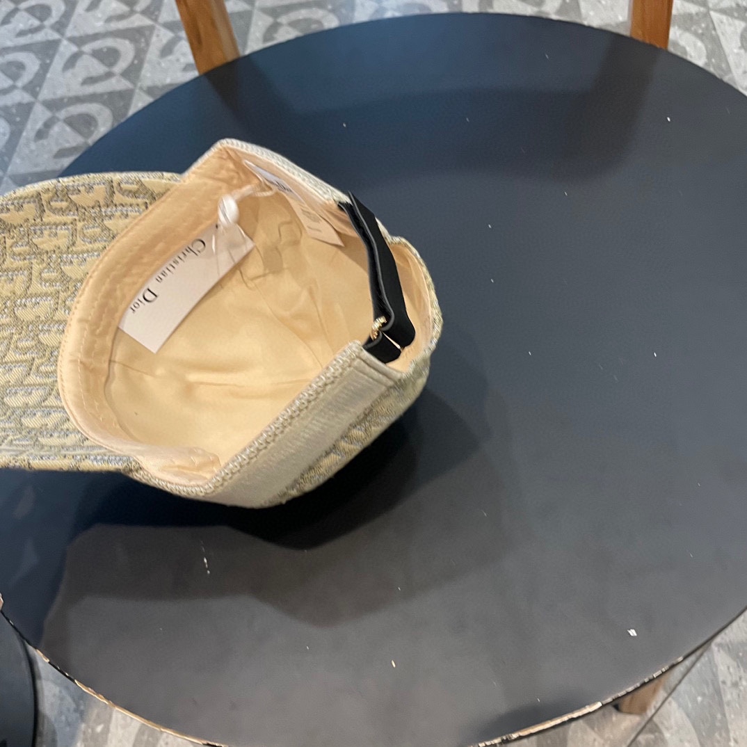 迪奥Dior🔻新款原单织带棒球帽，独家实物拍摄 男女通用、可调节