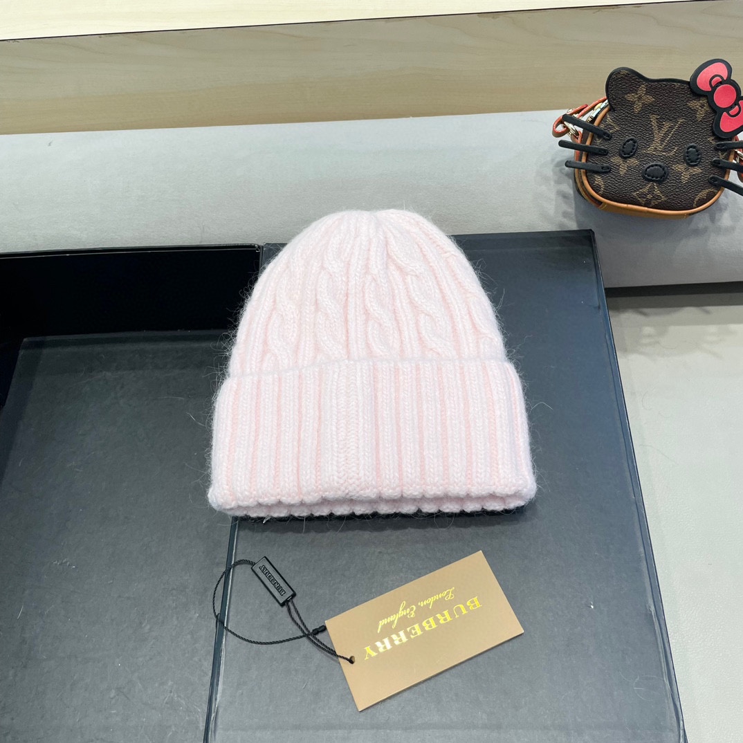   巴宝莉Burberry2024新款针织麻花毛线帽女秋冬季护耳防寒保暖帽子字母贴布冷帽潮