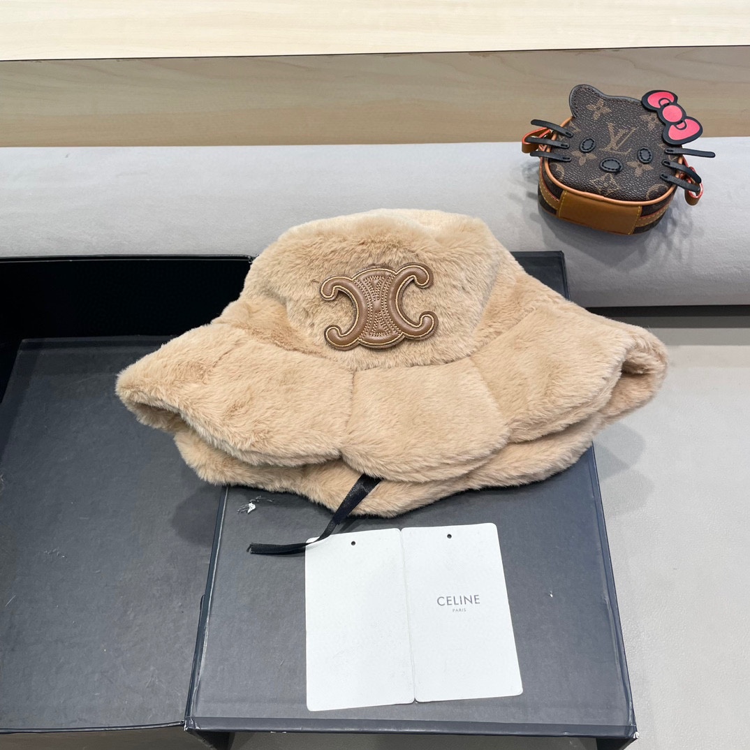 塞琳Celine韩版兔毛渔夫帽子女素颜百搭保暖遮脸水桶帽秋冬毛茸茸显脸小盆帽