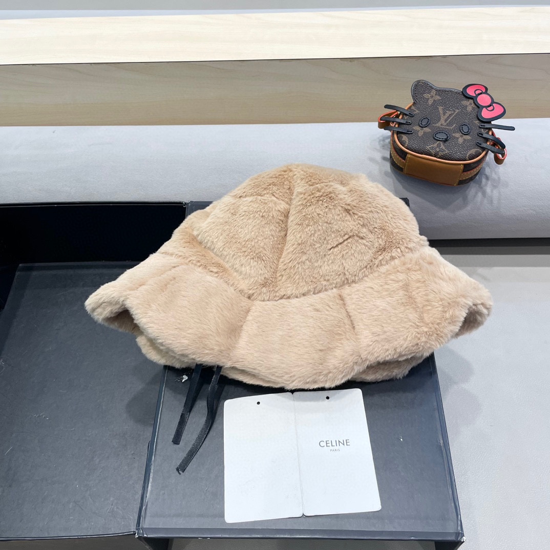 塞琳Celine韩版兔毛渔夫帽子女素颜百搭保暖遮脸水桶帽秋冬毛茸茸显脸小盆帽