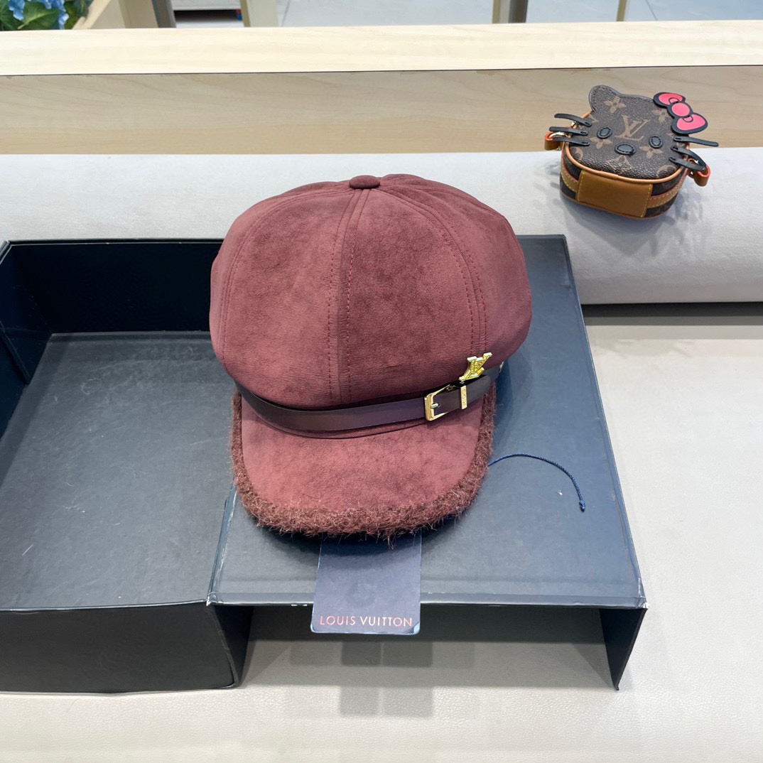  lv路易威登2024年冬季新款韩版简约百搭小皮扣八角帽子女加厚加绒保暖画家帽