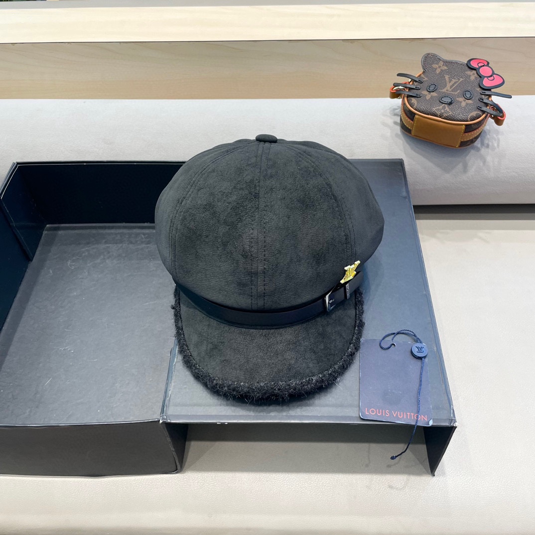  lv路易威登2024年冬季新款韩版简约百搭小皮扣八角帽子女加厚加绒保暖画家帽