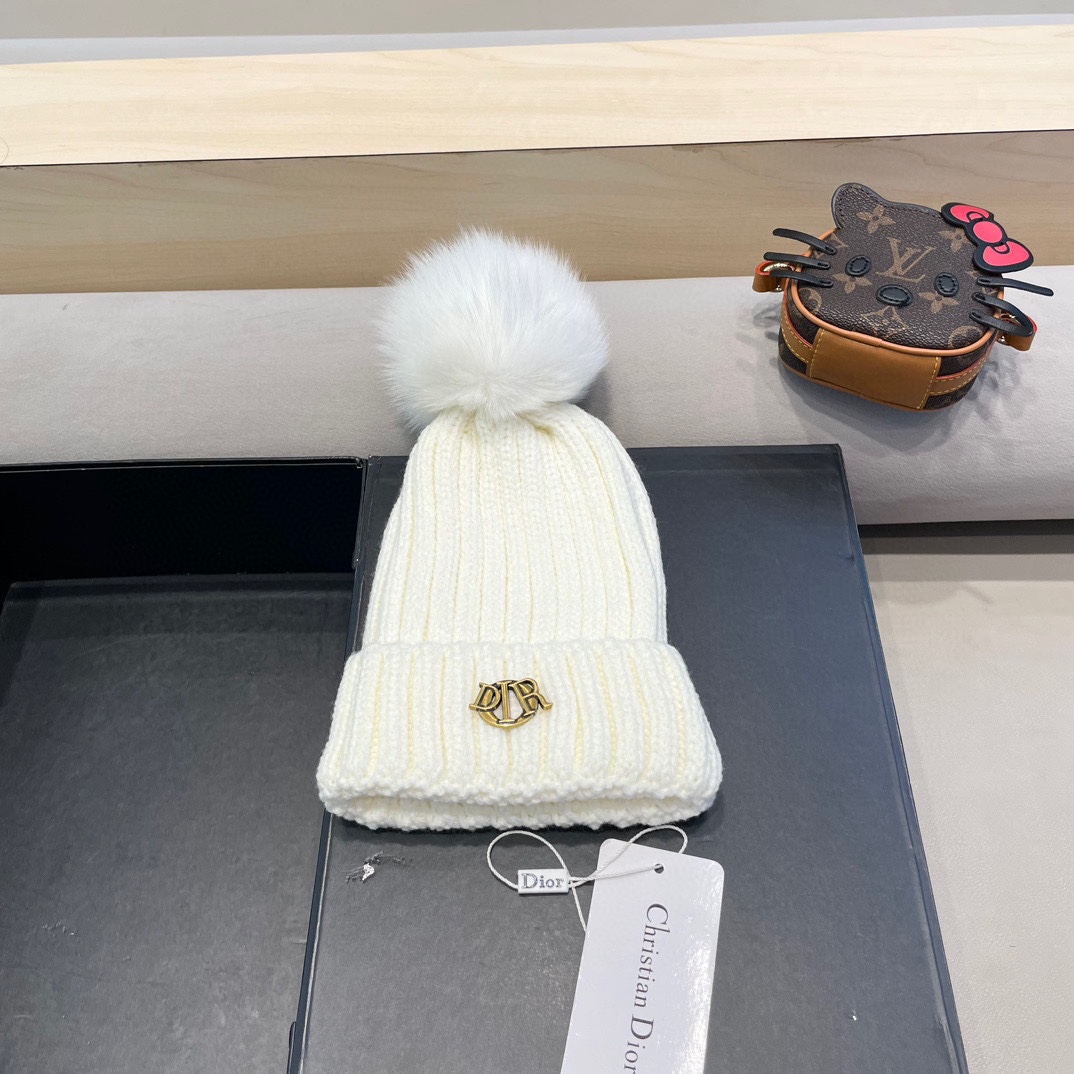 moncler针织帽秋冬新款帽子女士毛线帽仿狐狸毛球球帽假毛球加厚保暖帽子