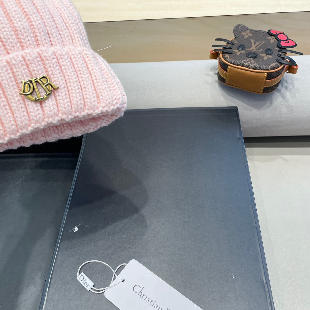 moncler针织帽秋冬新款帽子女士毛线帽仿狐狸毛球球帽假毛球加厚保暖帽子