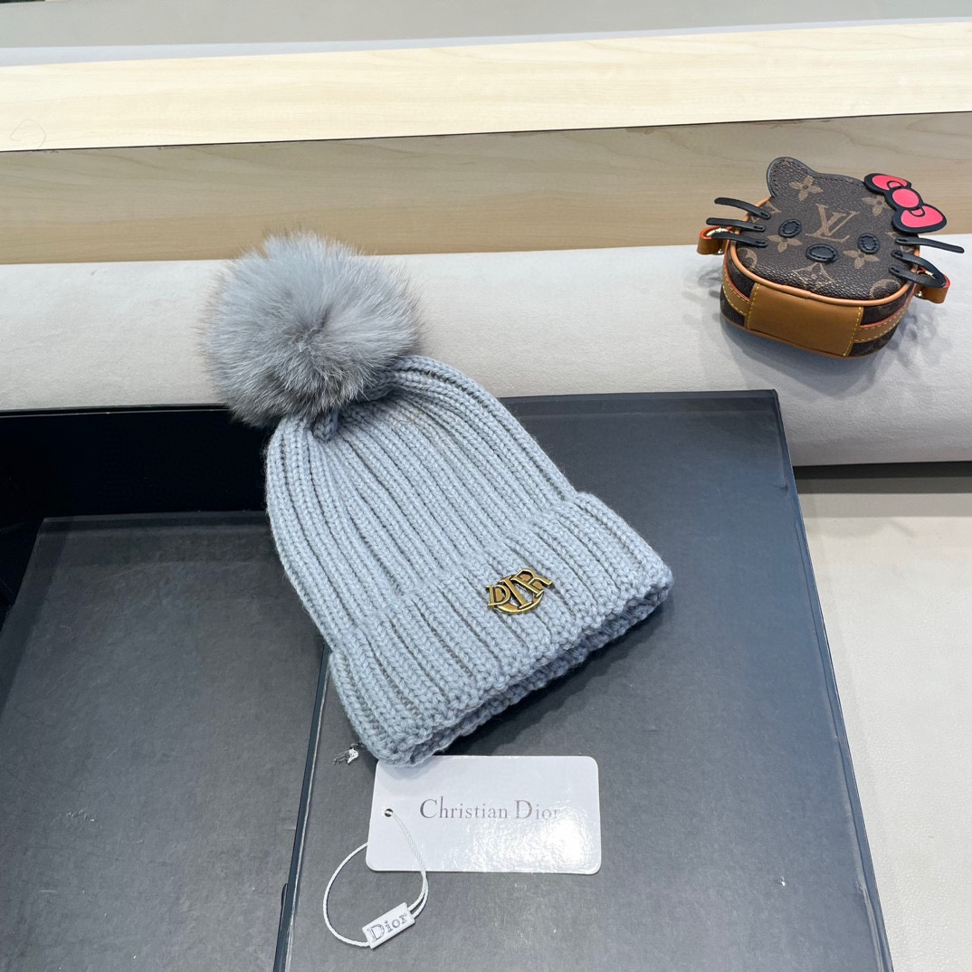 moncler针织帽秋冬新款帽子女士毛线帽仿狐狸毛球球帽假毛球加厚保暖帽子