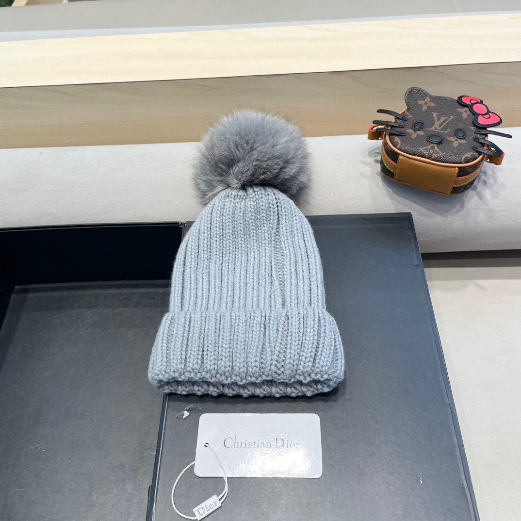 moncler针织帽秋冬新款帽子女士毛线帽仿狐狸毛球球帽假毛球加厚保暖帽子