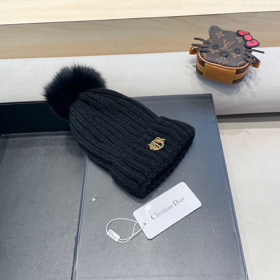 moncler针织帽秋冬新款帽子女士毛线帽仿狐狸毛球球帽假毛球加厚保暖帽子