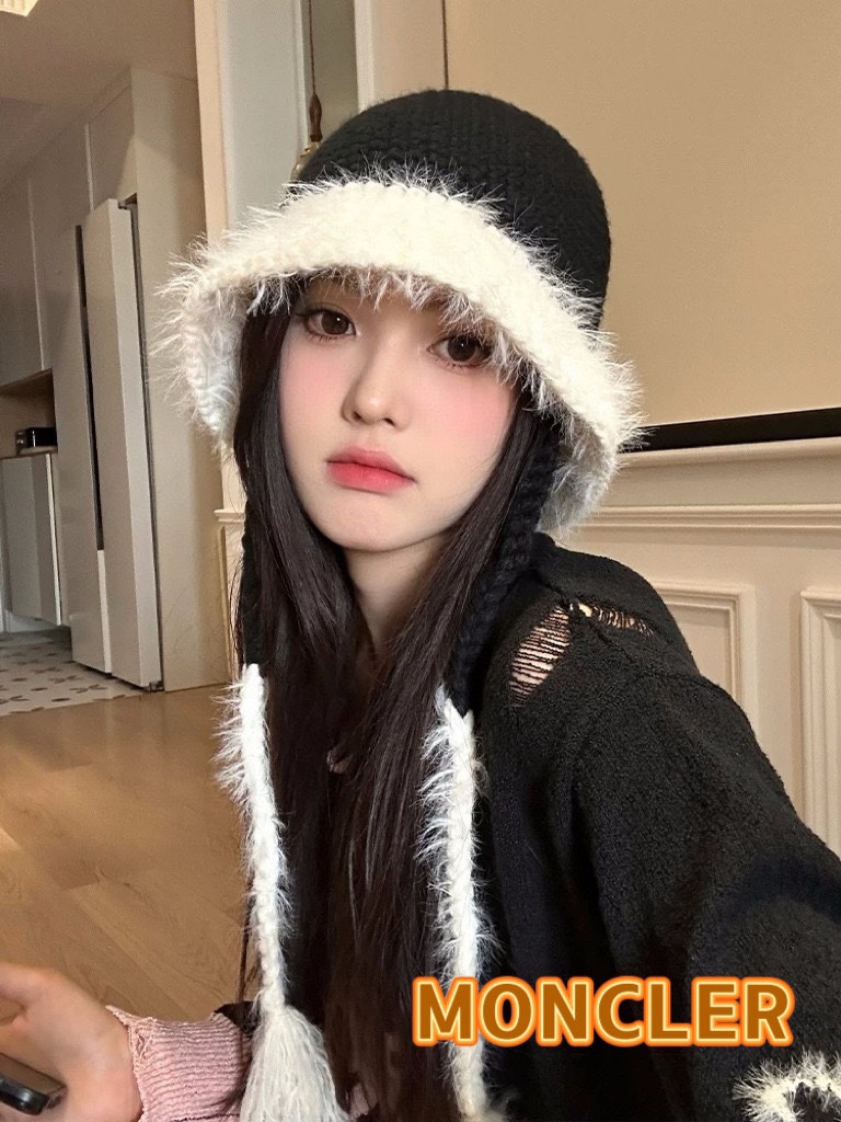  moncler  新款针织渔夫帽女时尚拼色流苏水桶帽秋冬季保暖毛线帽子女