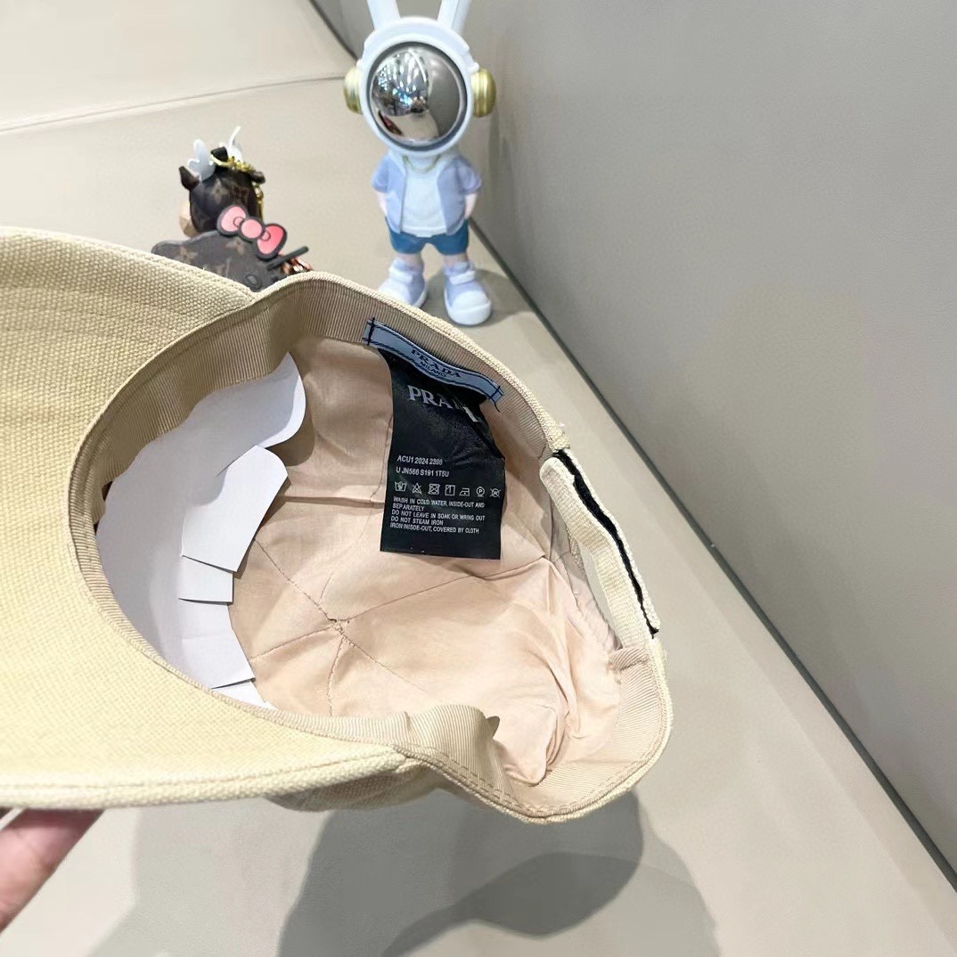   Prada/普拉达刺绣LOGO遮阳帽做旧嘻哈帽男女同款鸭舌帽情侣棒球帽